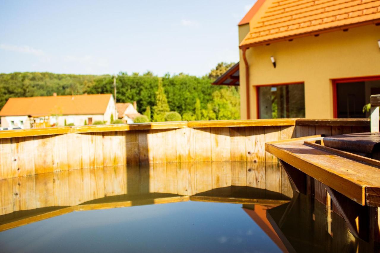 Vendvidéki Pihenőházak Felsőszölnök Exterior foto